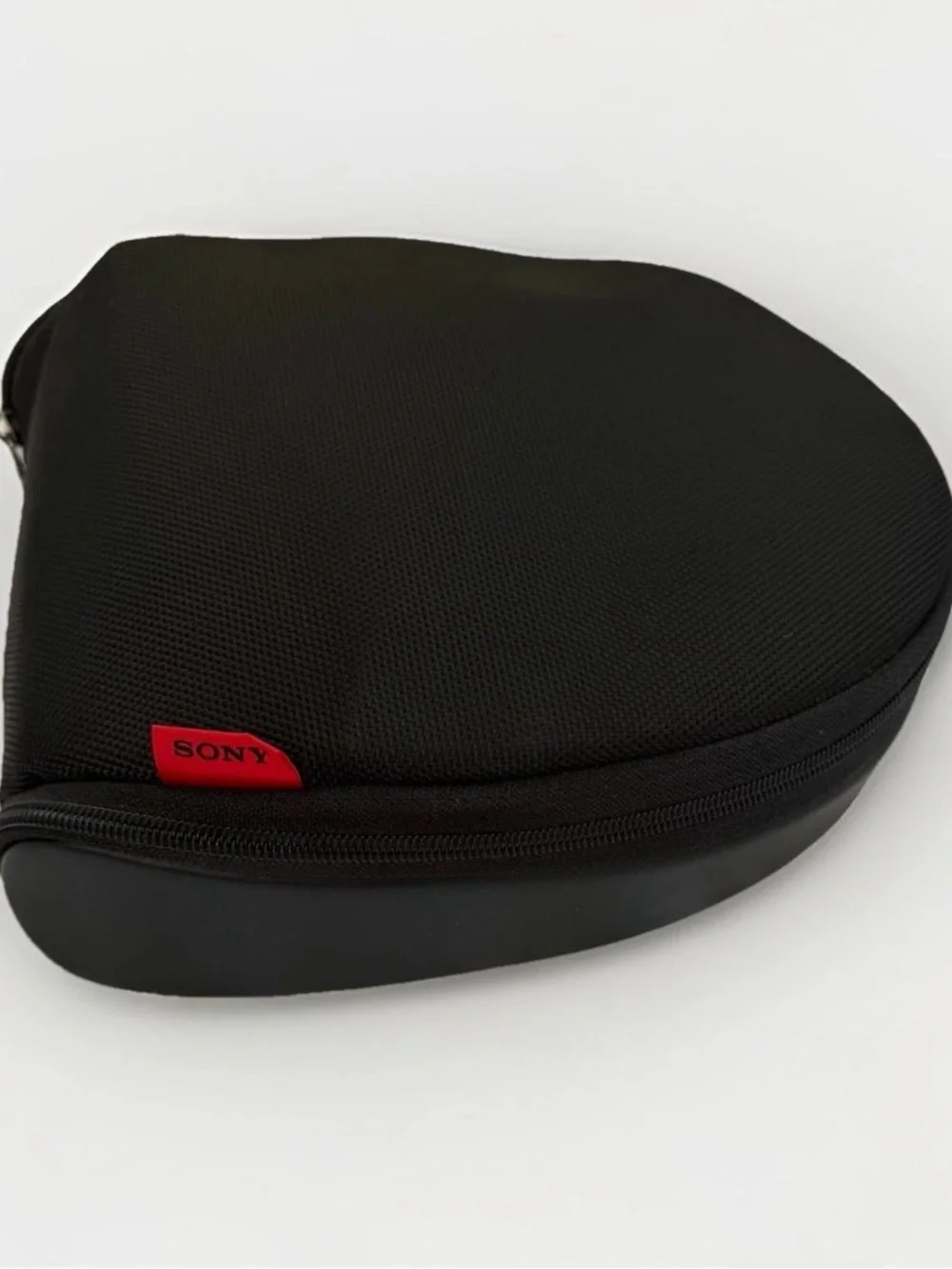 Sony MDR-ZX780DC Wireless Noise Canceling Bluetooth Over Ear Headphones Case